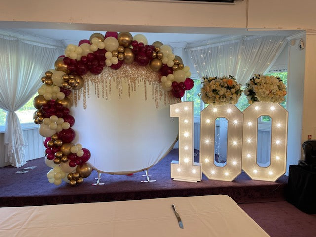 Light up 4 ft wooden numbers to hire