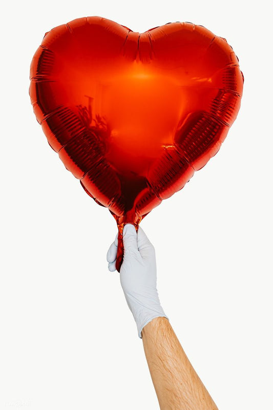 Single red heart foil balloon