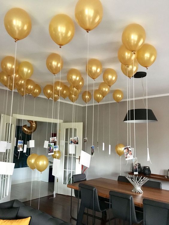 Gold Helium 11" Metallic / Pearl Latex Ceiling Balloons 